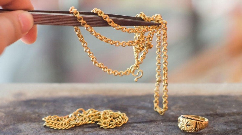 Jual Beli Emas Rusak Tanpa Potongan Buka 24 Jam. jual beli emas jogja, jual beli emas tanpa surat, jual beli emas terdekat, jual beli emas rusak, jual emas jogja, jual beli emas perhiasan,  jual beli emas batangan,  jual beli emas antam, jual beli emas jogja jateng,Jual Beli Emas Luar Negeri